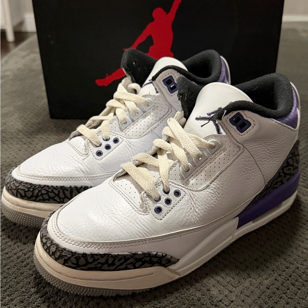 Air Jordan 3 Retro (GS) Dark Iris size 7Y/8.5W